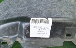 Подкрылок передний правый для Toyota RAV4 2013 года на фотографиях