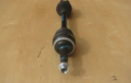 Привод передний левый для Toyota Corolla 2000 года на фотографиях