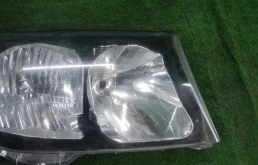 Фары для Toyota Land Cruiser 2011 года на фотографиях