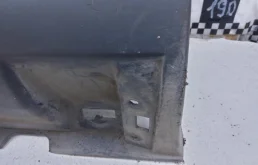 Накладка порога левая для Renault Duster 2017 года на фотографиях