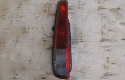 Фонарь левый для Nissan X-Trail 2001 года на фотографиях