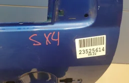 Дверь задняя левая для Suzuki SX4 2009 года на фотографиях