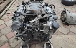 Двигатель для Mercedes-Benz C class 2001 года на фотографиях