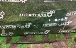 Стекло двери переднее левое для Lexus RX 2009 года на фотографиях