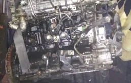 Двигатель без навесного для Mazda MPV 1998 года на фотографиях