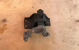 Подушка двигателя передняя правая верхняя для Nissan Qashqai на фотографиях