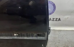 Дверь задняя правая для Mercedes-Benz C class 1996 года на фотографиях