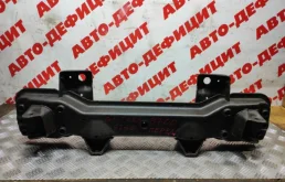 Подрамник двигателя для Suzuki Grand Vitara 1999 года на фотографиях