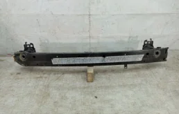 Усилитель бампера передний верхний для Toyota RAV4 2014 года на фотографиях