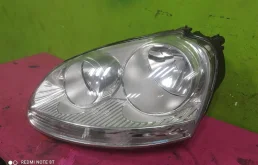 Фара левая для Volkswagen Jetta 2009 года на фотографиях