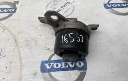 Опора двигателя задняя правая нижняя для Volvo S80 на фотографиях