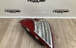 Фонарь правый для Mercedes-Benz S class 2012 года на фотографиях