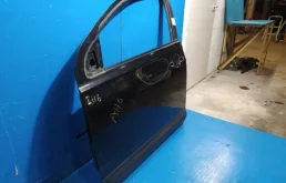 Дверь передняя левая для Nissan Qashqai 2009 года на фотографиях