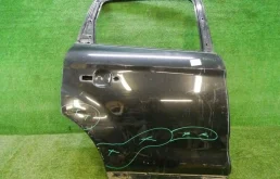 Дверь задняя правая для Ford Kuga 2012 года на фотографиях