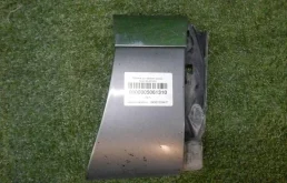 Расширитель арок задний правый для Volkswagen Touareg 2015 года на фотографиях