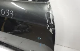 Дверь передняя правая для Ford Kuga 2018 года на фотографиях