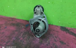 Стартер для Volkswagen Passat 1996 года на фотографиях