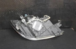 Фары для Nissan Teana 2006 года на фотографиях