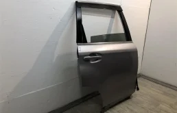 Дверь задняя правая для Subaru Forester 2015 года на фотографиях