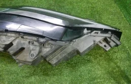 Фара левая для Lexus RX 2022 года на фотографиях