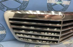 Решетка радиатора для Mercedes-Benz S class 2007 года на фотографиях