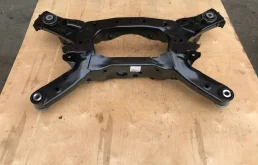 Задняя балка для Nissan Murano 2015 года на фотографиях