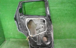 Двери для Nissan Juke 2015 года на фотографиях