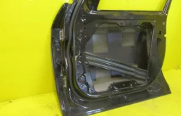 Дверь передняя правая для BMW X3 2023 года на фотографиях