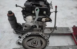 Двигатель для Mercedes-Benz C class 2010 года на фотографиях