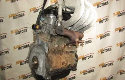 Двигатель без навесного для Volkswagen Caddy 1996 года на фотографиях