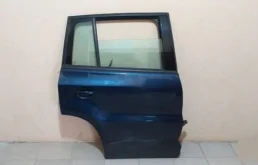 Дверь задняя правая для Volkswagen Tiguan 2007 года на фотографиях