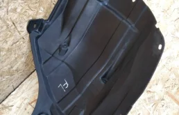 Подкрылок передний левый для Suzuki Grand Vitara 2006 года на фотографиях