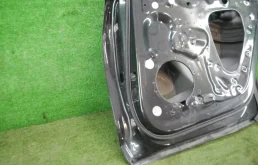 Дверь задняя правая для Porsche Panamera на фотографиях