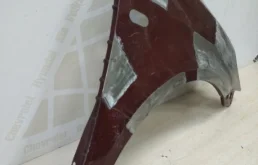 Крыло левое для Volkswagen Caddy 2013 года на фотографиях