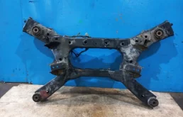 Задняя балка для Nissan Teana 2011 года на фотографиях