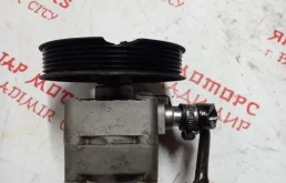 Насос ГУР для Volvo XC90 2003 года на фотографиях