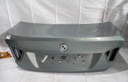 Крышка багажника для BMW 3er 2010 года на фотографиях