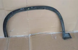 Расширитель арок передний правый для Nissan X-Trail 2008 года на фотографиях