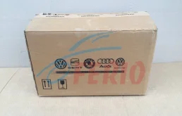 Фонарь левый для Volkswagen Polo 2013 года на фотографиях