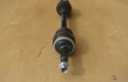 Привод передний левый для Toyota Corolla 2000 года на фотографиях