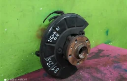 Кулак поворотный правый для Volkswagen Tiguan 2016 года на фотографиях