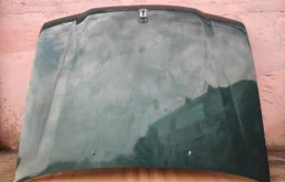 Капот для Toyota Land Cruiser 2003 года на фотографиях