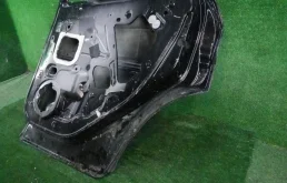 Дверь задняя правая для Ford Kuga 2015 года на фотографиях