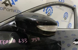 Зеркала для Nissan Teana 2018 года на фотографиях