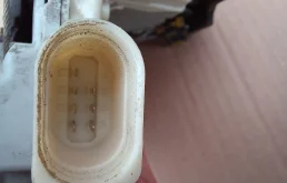 Уплотнитель передней правой двери для Audi A6 на фотографиях