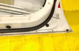 Двери для BMW 5er 2001 года на фотографиях