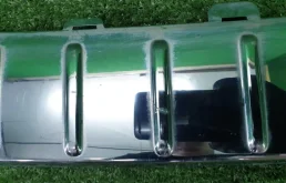 Накладка заднего бампера правая для Volkswagen Touareg 2007 года на фотографиях