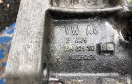 ГБЦ для Volkswagen Tiguan 2010 года на фотографиях