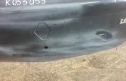 Крышка багажника для Renault Logan 2005 года на фотографиях