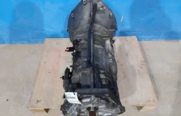 Двигатель без навесного для Ford Explorer 2009 года на фотографиях